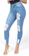 Load image into Gallery viewer, Stylish Distressed Skinny Jeans